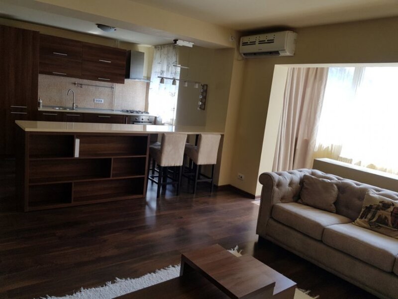 Piata Unirii, Tribunal, 2 camere lux.