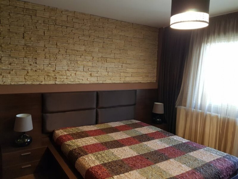 Piata Unirii, Tribunal, 2 camere lux.